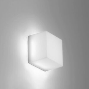 APPLIQUE ICE 5W 3K IP65 220-240V CLII OP CORPO IN POLICARB - NOBILE ILLUMINAZIONE IC10/3K