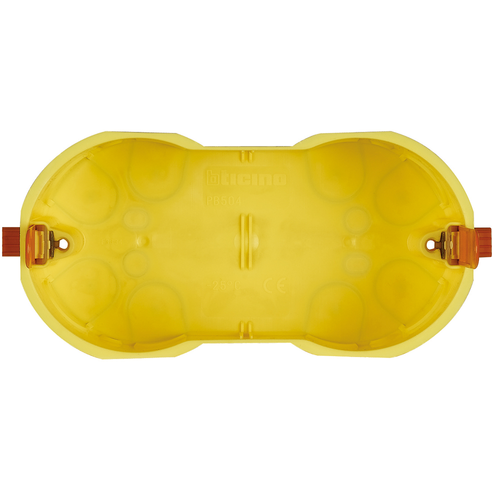 SCATOLE - SCATOLA 4P PER PARETI CAVE - BTICINO PB504 SCATOLE - SCATOLA 4P PER PARETI CAVE - BTICINO PB504